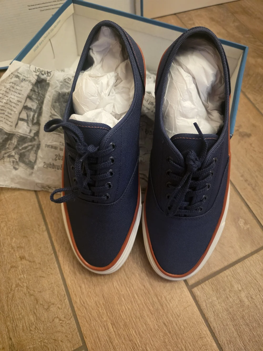 Men's Navy Canvas Boat Shoes - Casual Lace-Up- Size 11